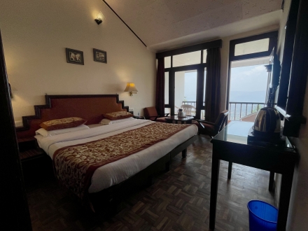 Krishna Mountview Executive Room